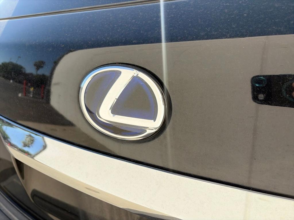 Thumbnail: 2012 Lexus RX - 23