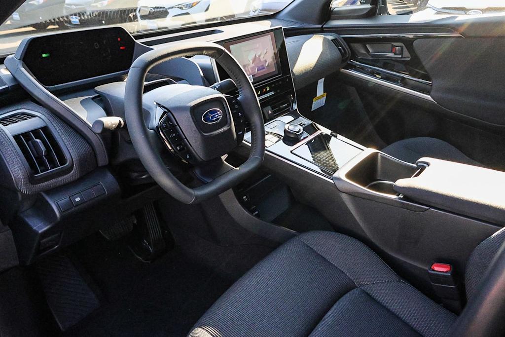 Thumbnail: 2025 Subaru Solterra - 21