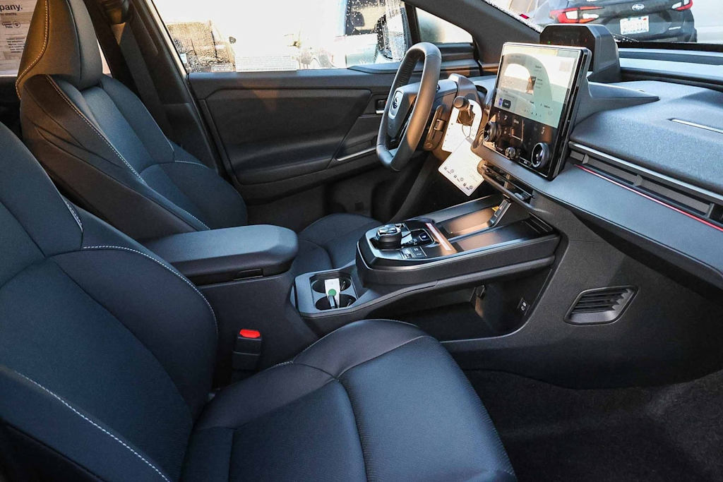 Thumbnail: 2026 Subaru Solterra - 8