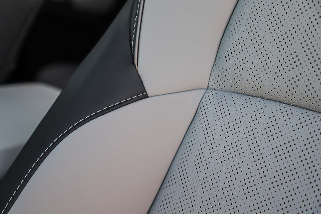 Thumbnail: 2026 Subaru Solterra - 27