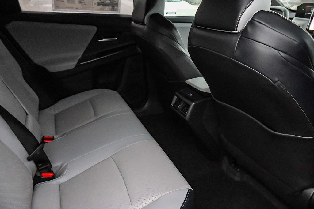 Thumbnail: 2026 Subaru Solterra - 10