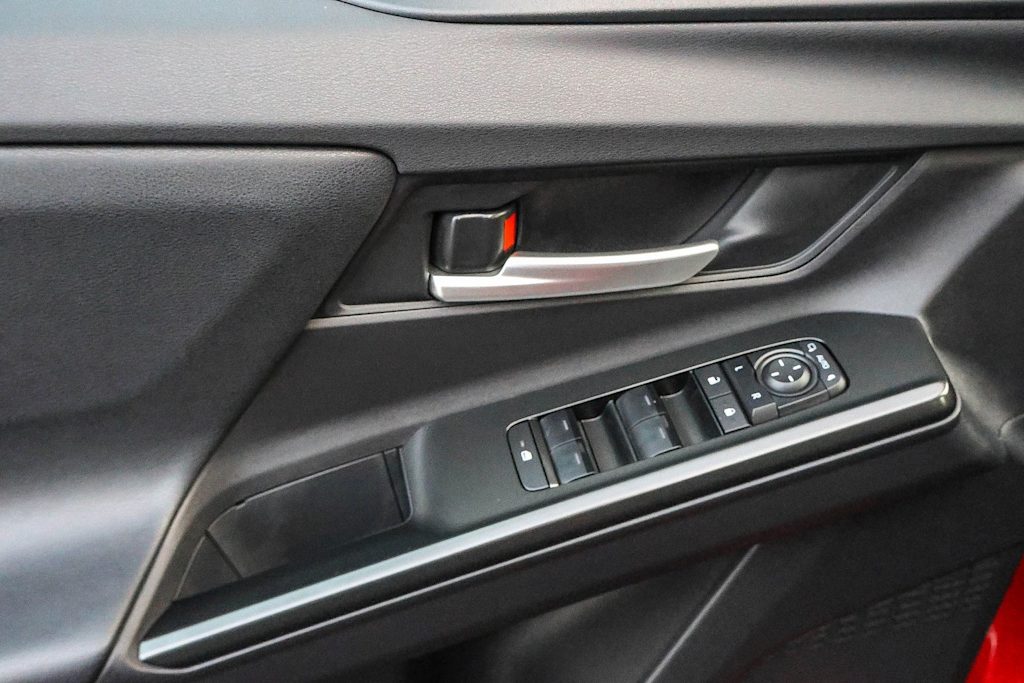 Thumbnail: 2026 Subaru Solterra - 21