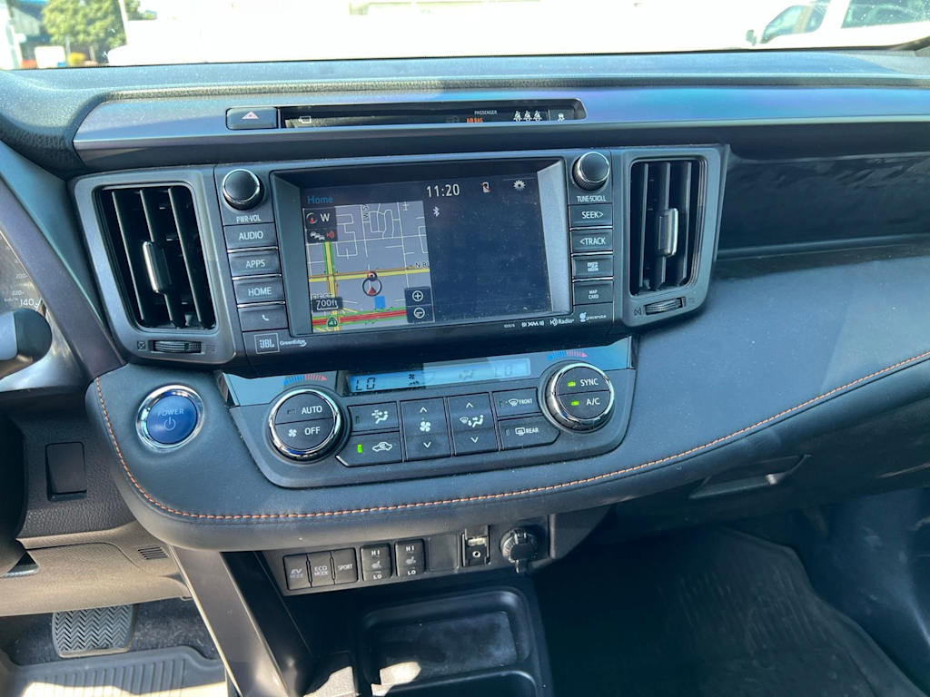 Thumbnail: 2017 Toyota RAV4 - 14