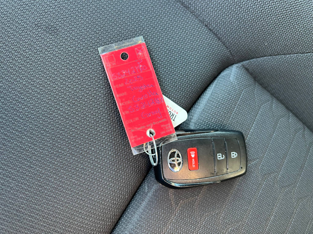 Thumbnail: 2025 Toyota Corolla - 19