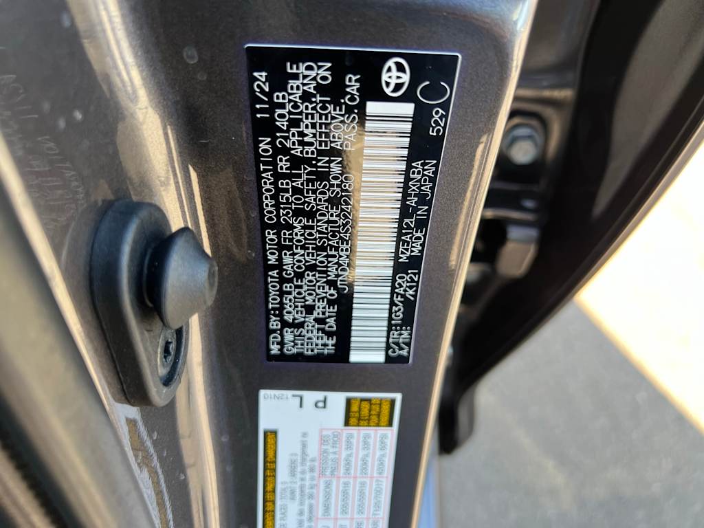 Thumbnail: 2025 Toyota Corolla - 20