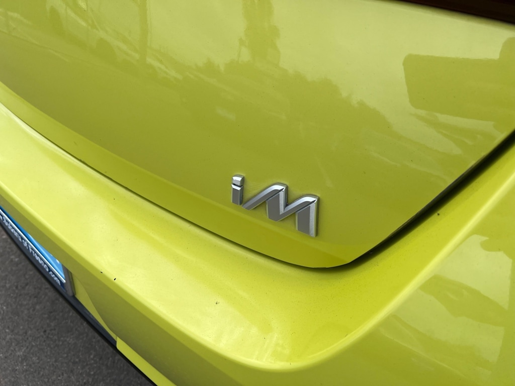 Thumbnail: 2016 Scion iM - 21