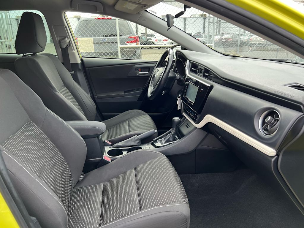 Thumbnail: 2016 Scion iM - 11