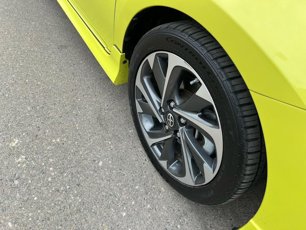 Thumbnail: 2016 Scion iM - 32