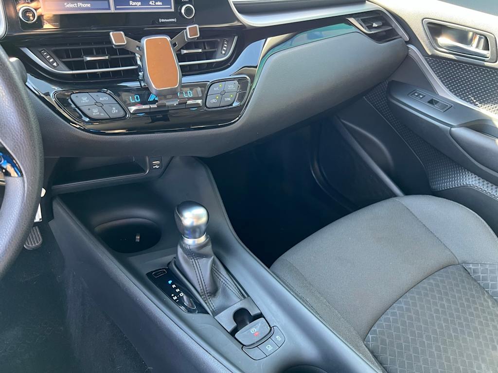 Thumbnail: 2020 Toyota C-HR - 43