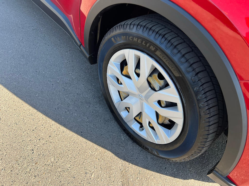 Thumbnail: 2020 Toyota C-HR - 33