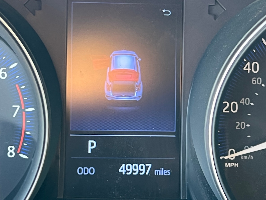 Thumbnail: 2020 Toyota C-HR - 44