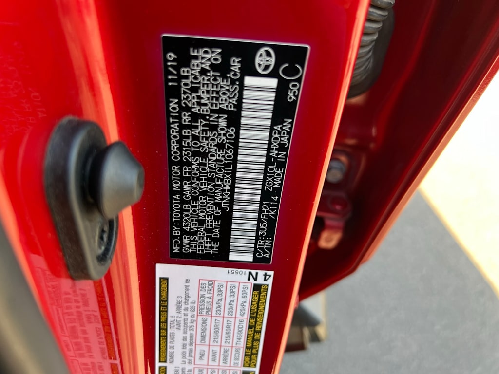 Thumbnail: 2020 Toyota C-HR - 20