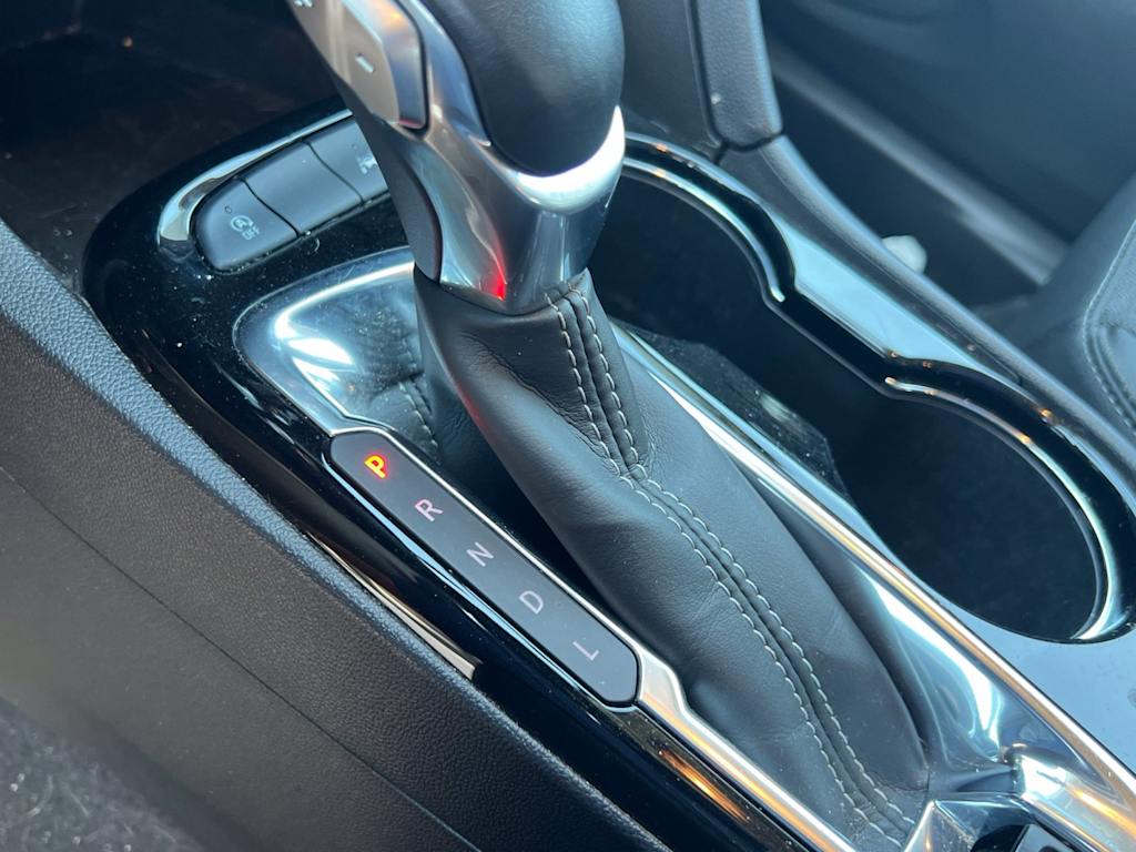 Thumbnail: 2022 Buick Encore GX - 13