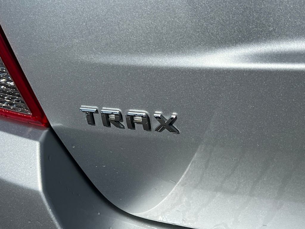Thumbnail: 2020 Chevrolet Trax - 25