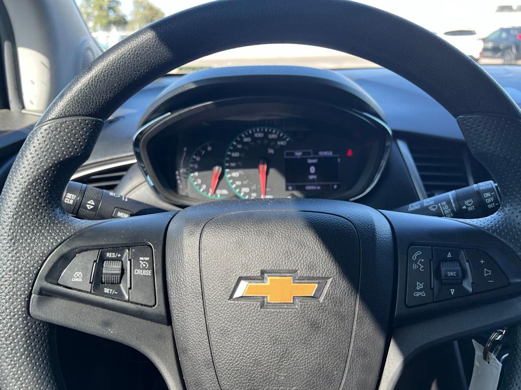 Thumbnail: 2020 Chevrolet Trax - 32
