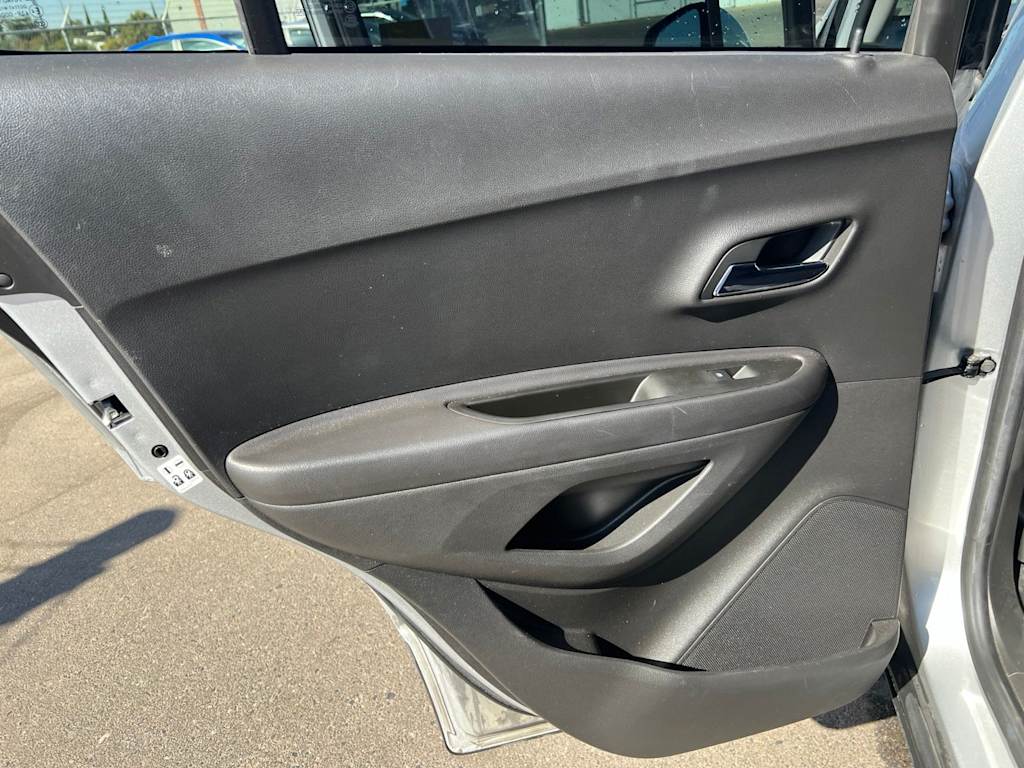 Thumbnail: 2020 Chevrolet Trax - 29