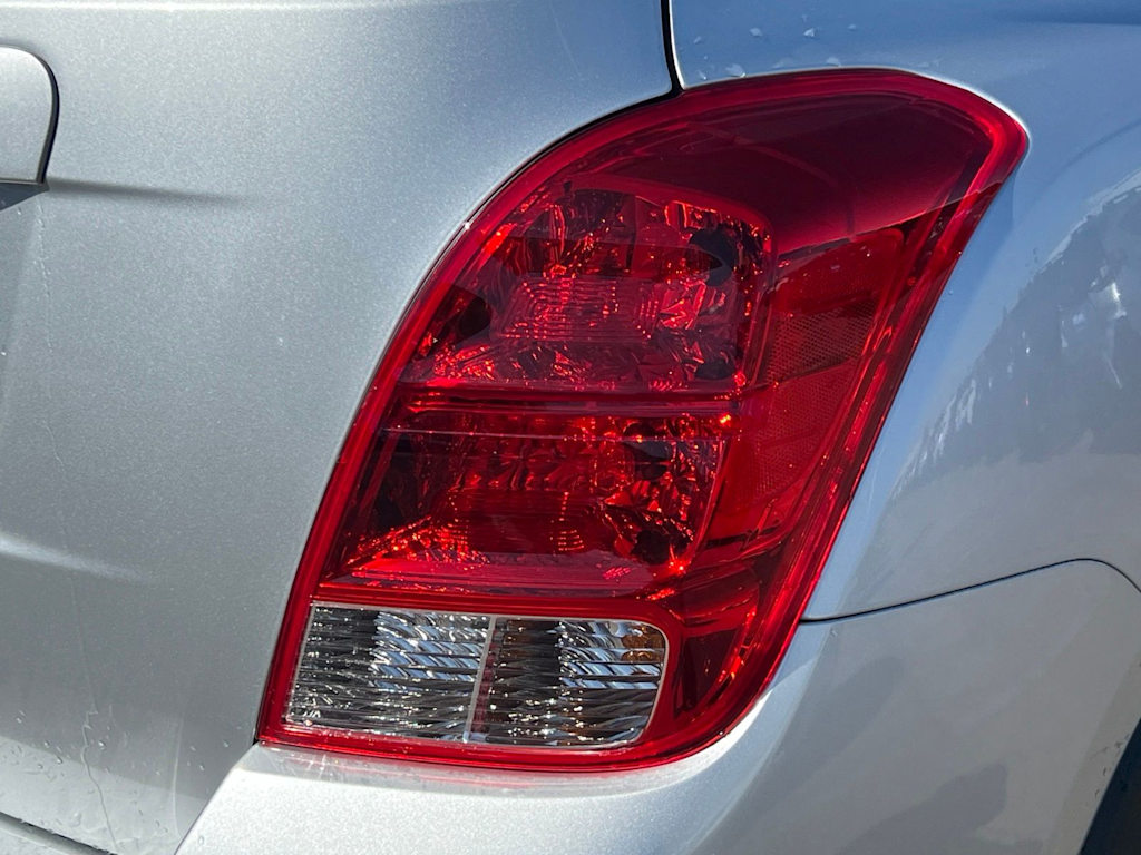 Thumbnail: 2020 Chevrolet Trax - 24