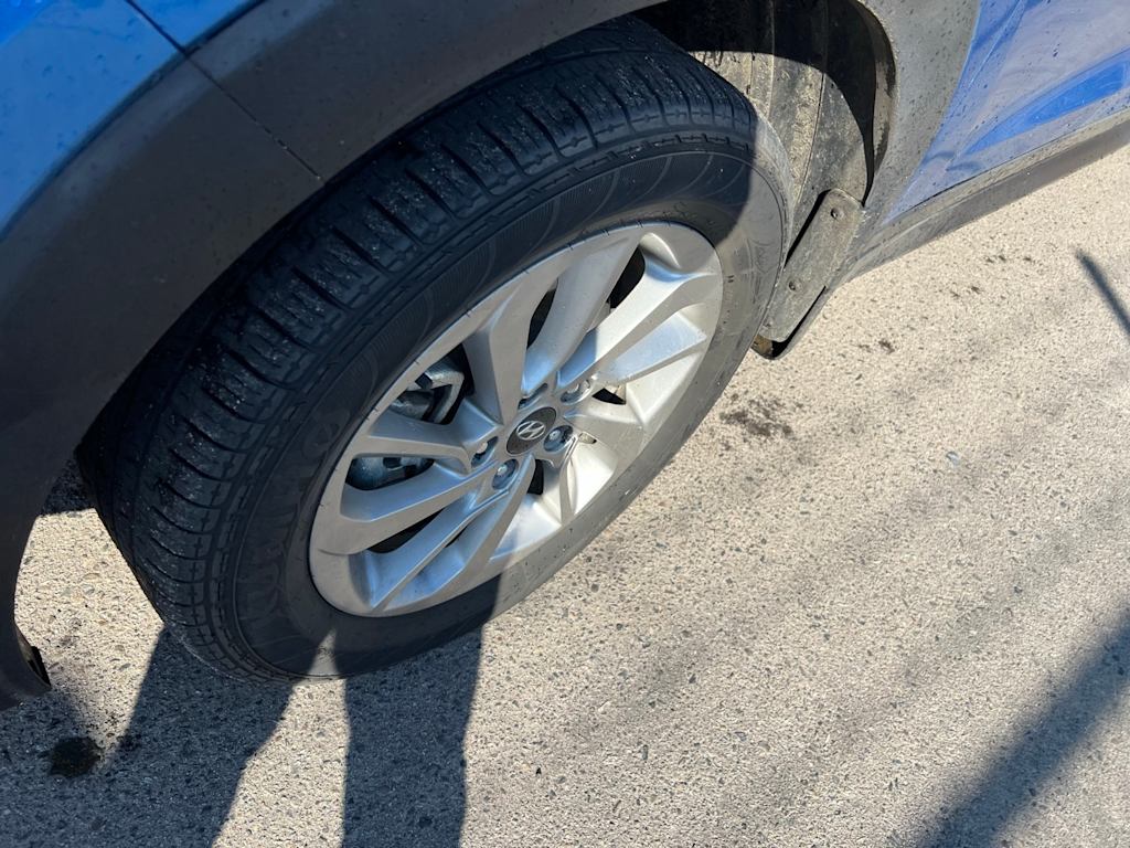 Thumbnail: 2016 Hyundai Tucson - 8