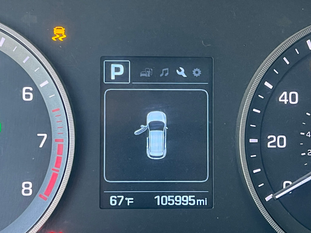 Thumbnail: 2016 Hyundai Tucson - 16