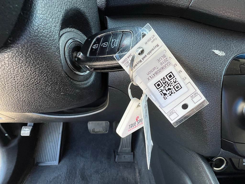 Thumbnail: 2016 Hyundai Tucson - 17