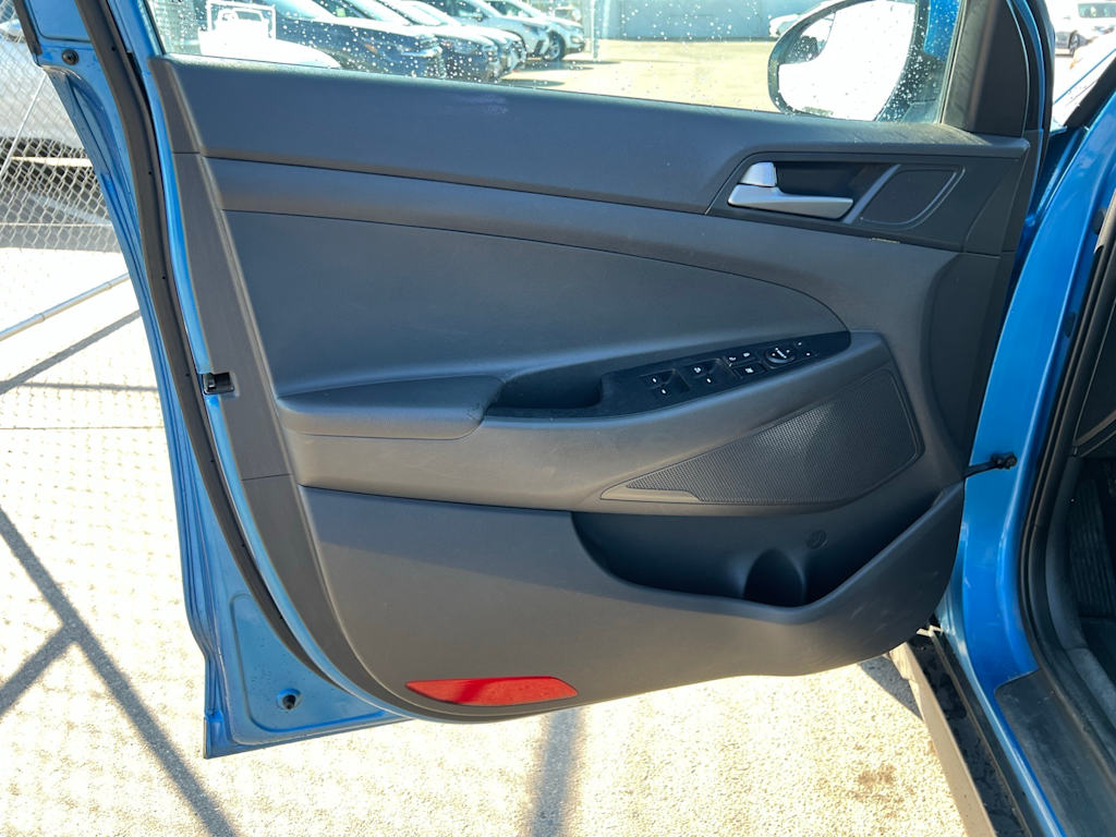 Thumbnail: 2016 Hyundai Tucson - 23