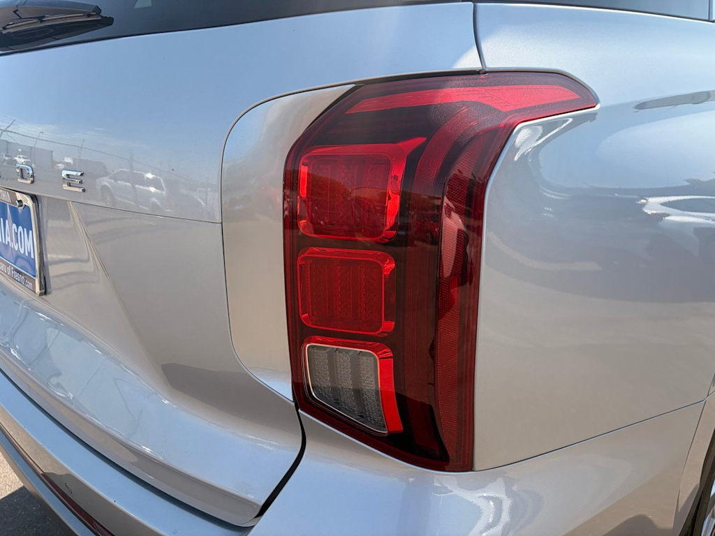Thumbnail: 2025 Hyundai Palisade - 25