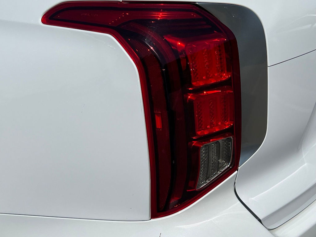 Thumbnail: 2025 Hyundai Palisade - 25
