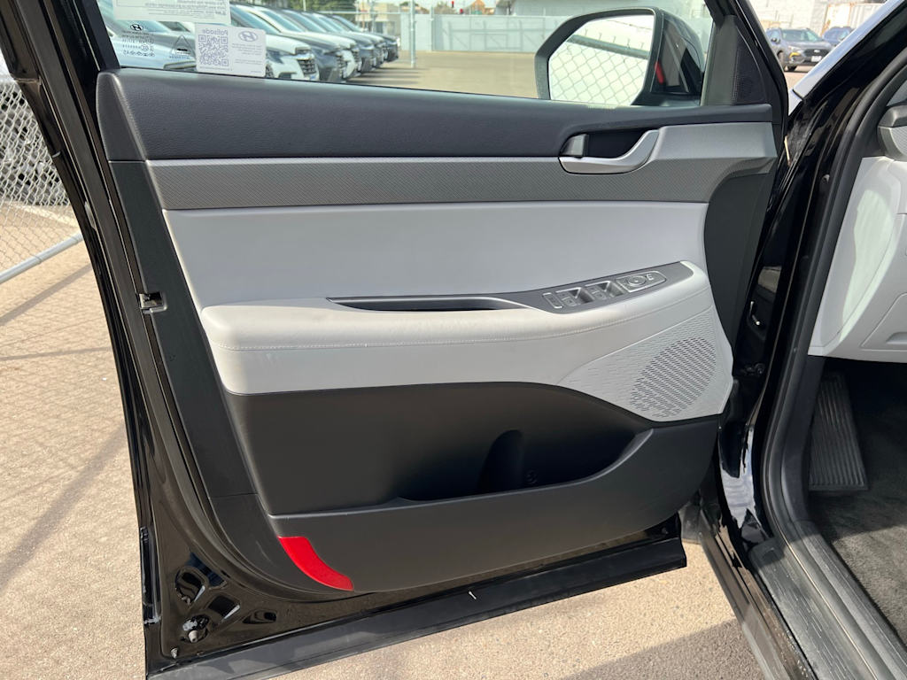 Thumbnail: 2024 Hyundai Palisade - 24