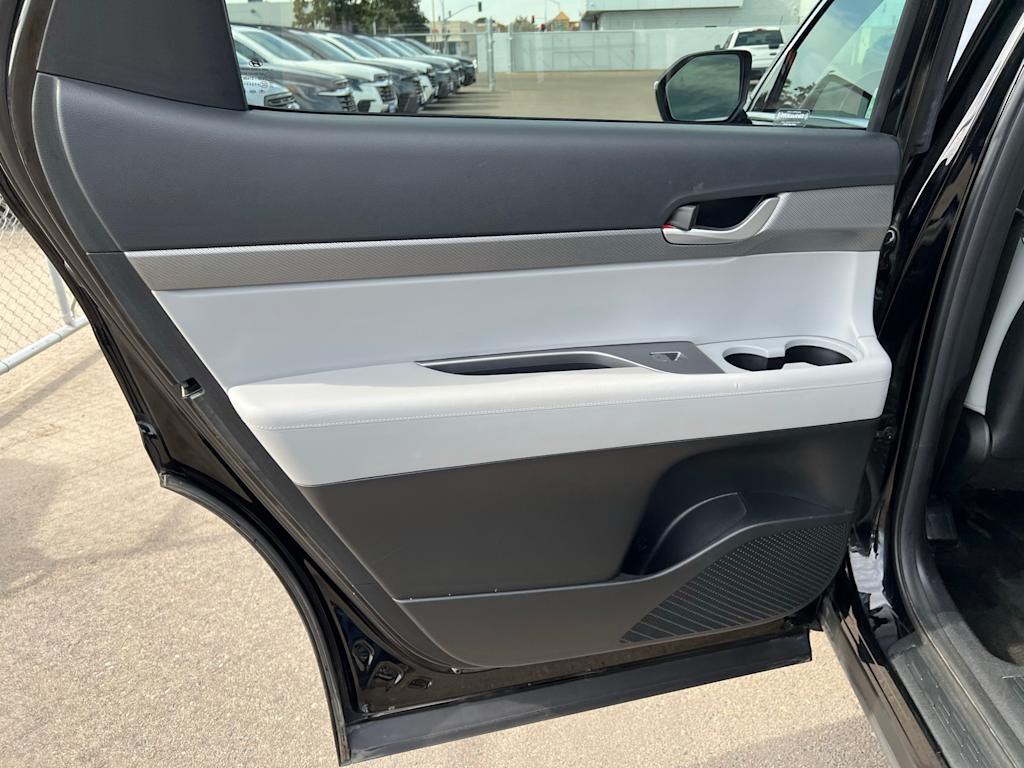 Thumbnail: 2024 Hyundai Palisade - 27