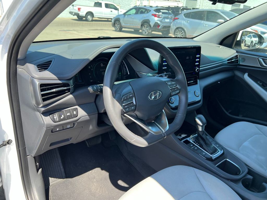 Thumbnail: 2022 Hyundai Ioniq - 2