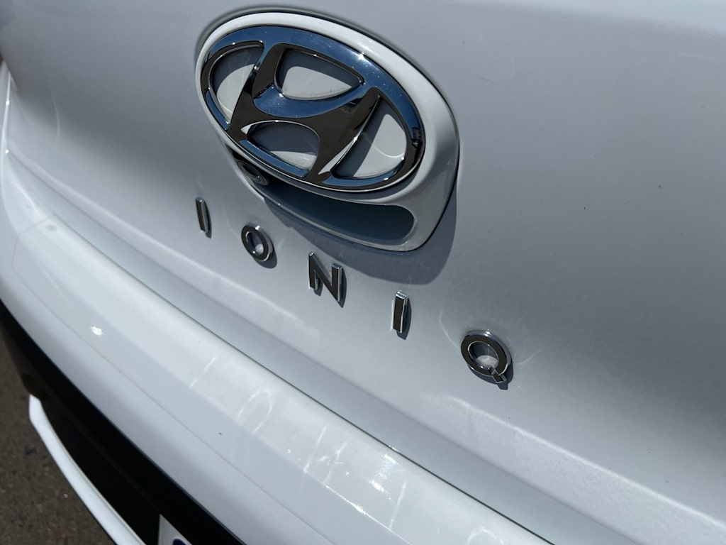 Thumbnail: 2022 Hyundai Ioniq - 7