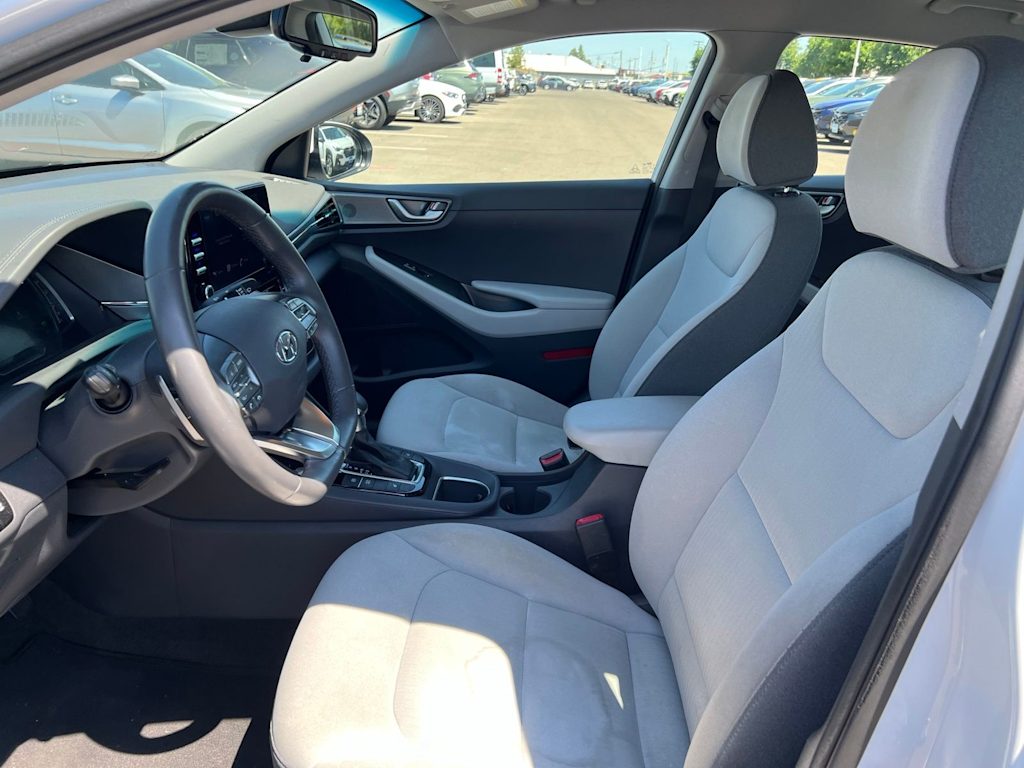 Thumbnail: 2022 Hyundai Ioniq - 10