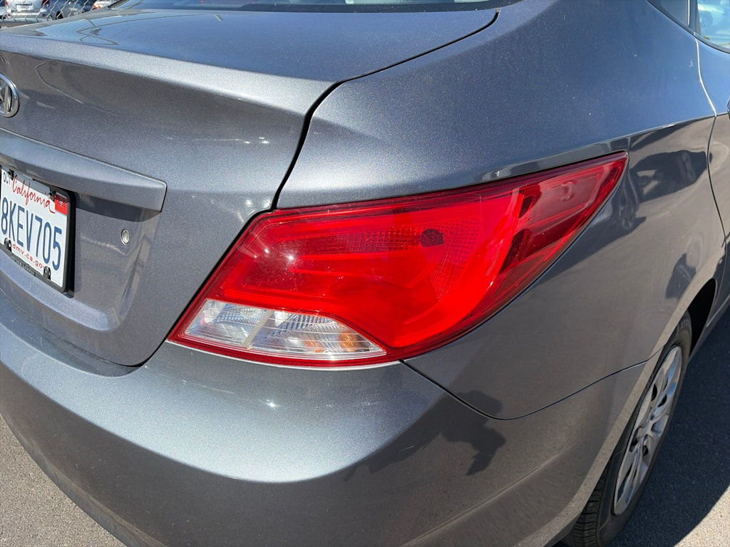 Thumbnail: 2017 Hyundai Accent - 20