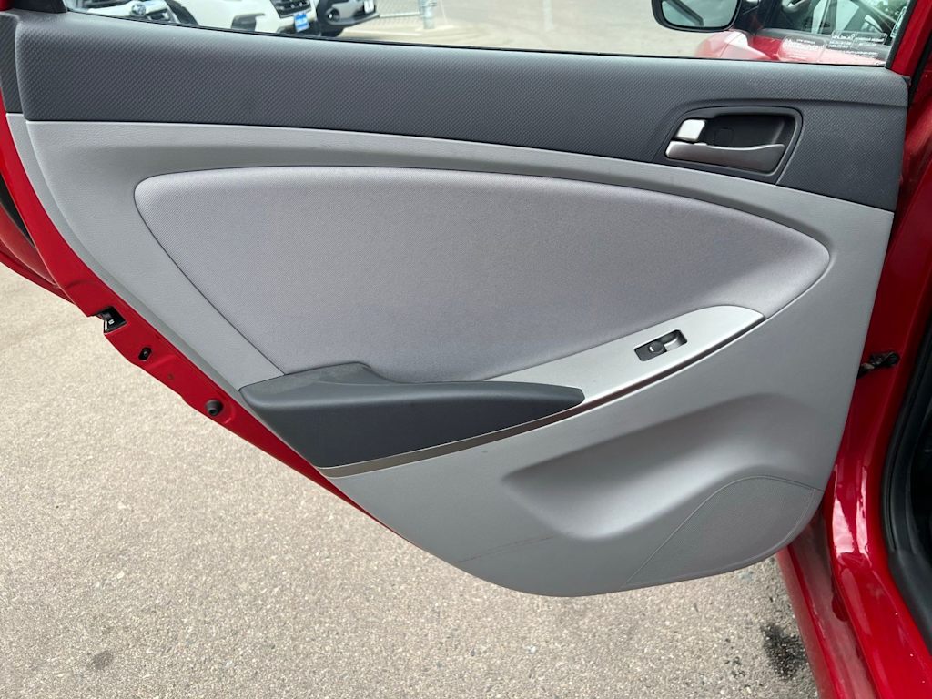 Thumbnail: 2016 Hyundai Accent - 26