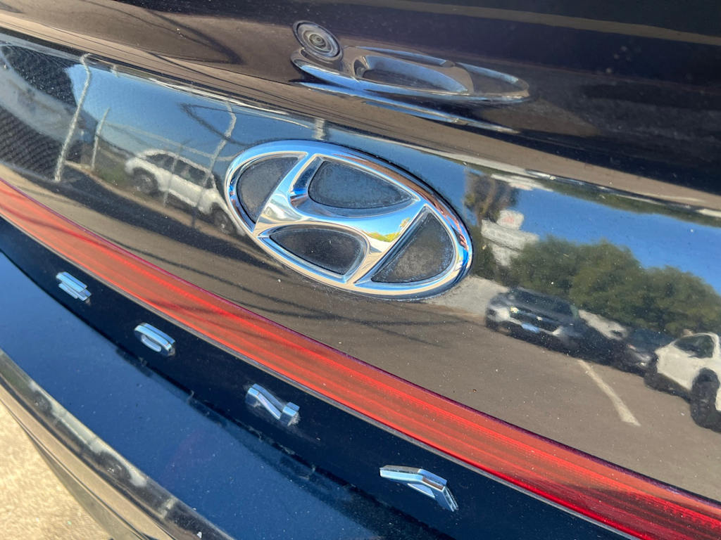 Thumbnail: 2023 Hyundai Sonata - 7