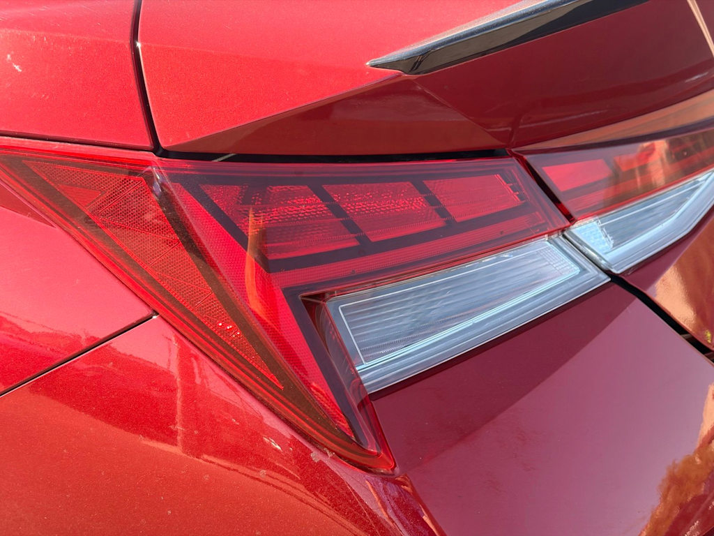 Thumbnail: 2025 Hyundai Elantra - 25