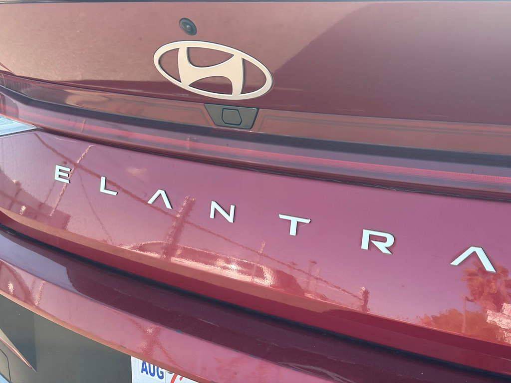 Thumbnail: 2025 Hyundai Elantra - 24
