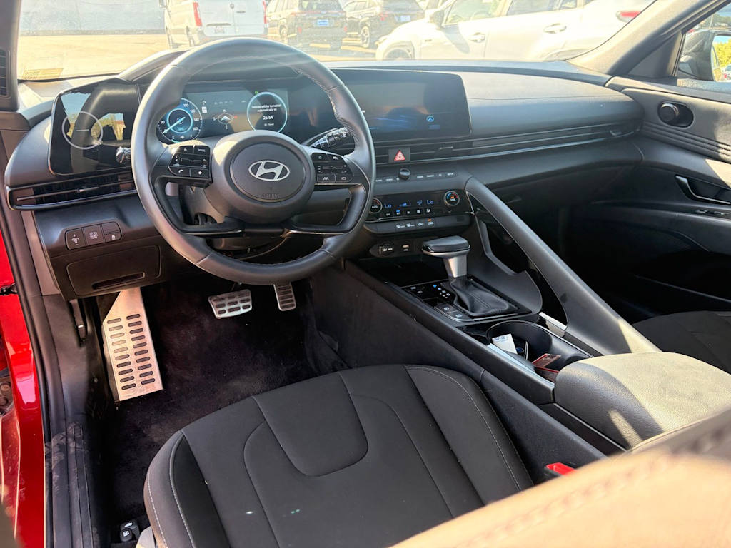 Thumbnail: 2025 Hyundai Elantra - 2