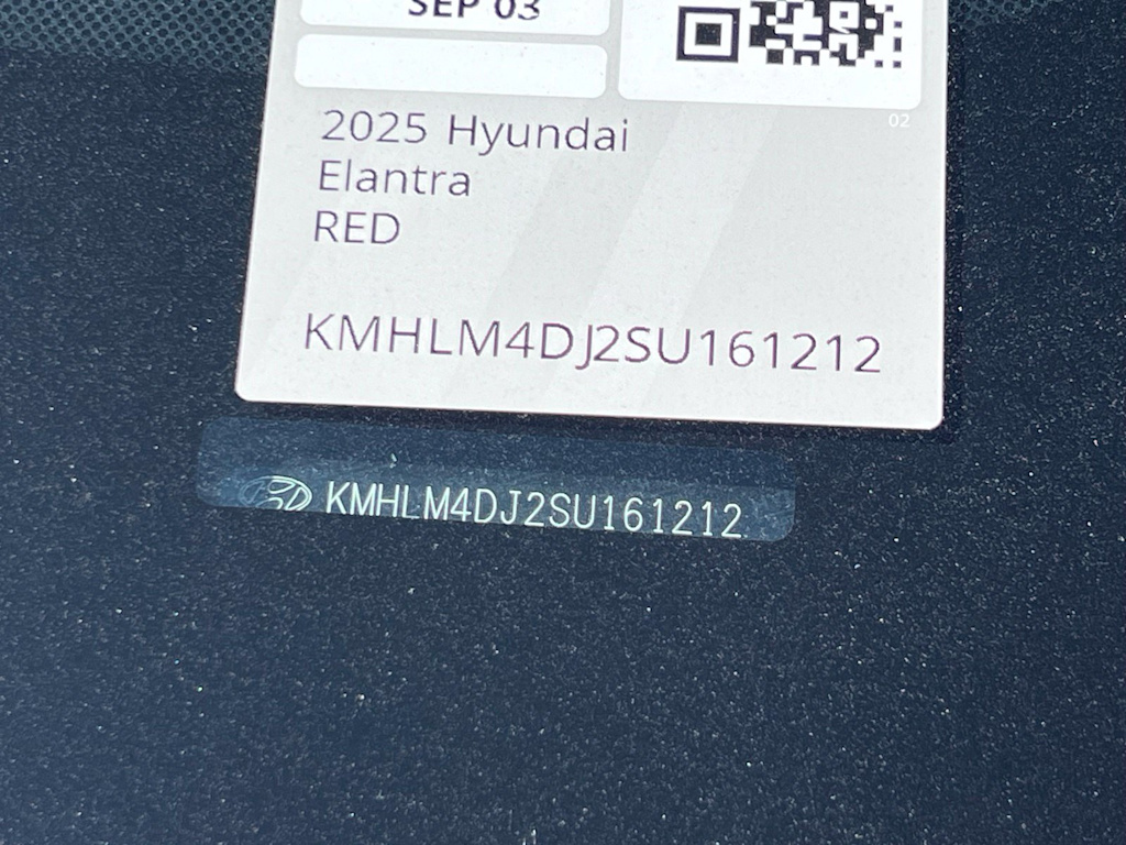 Thumbnail: 2025 Hyundai Elantra - 16