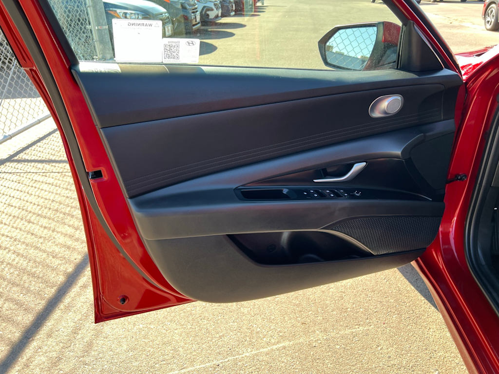 Thumbnail: 2024 Hyundai Elantra - 26