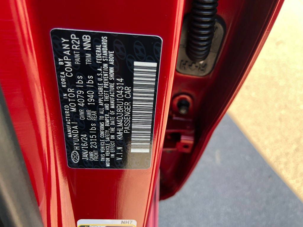 Thumbnail: 2024 Hyundai Elantra - 19