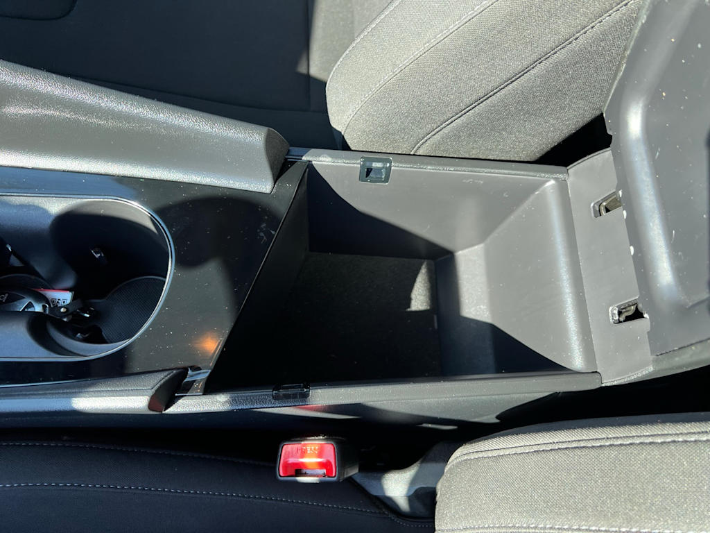 Thumbnail: 2024 Hyundai Elantra - 44