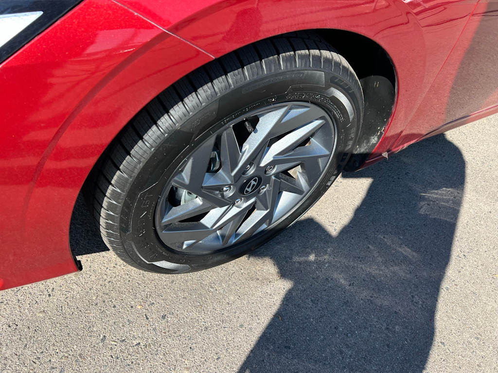 Thumbnail: 2024 Hyundai Elantra - 25