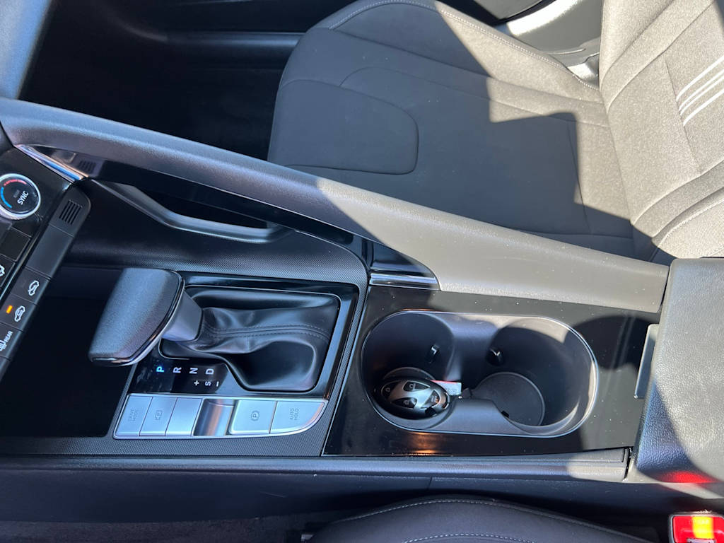 Thumbnail: 2024 Hyundai Elantra - 15