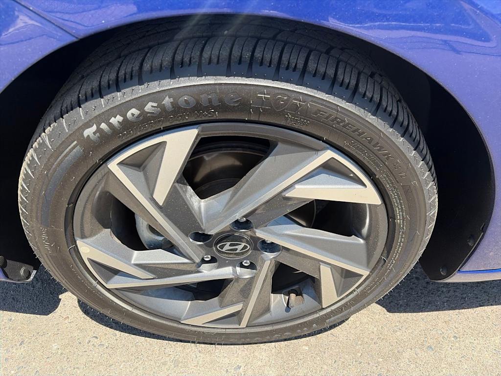 Thumbnail: 2024 Hyundai Elantra - 7