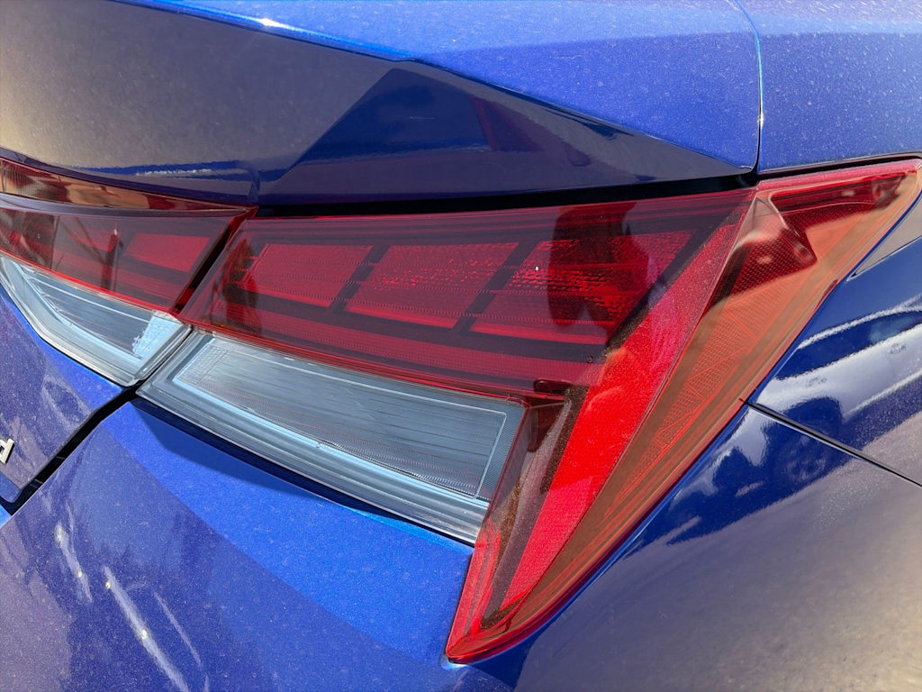 Thumbnail: 2024 Hyundai Elantra - 24