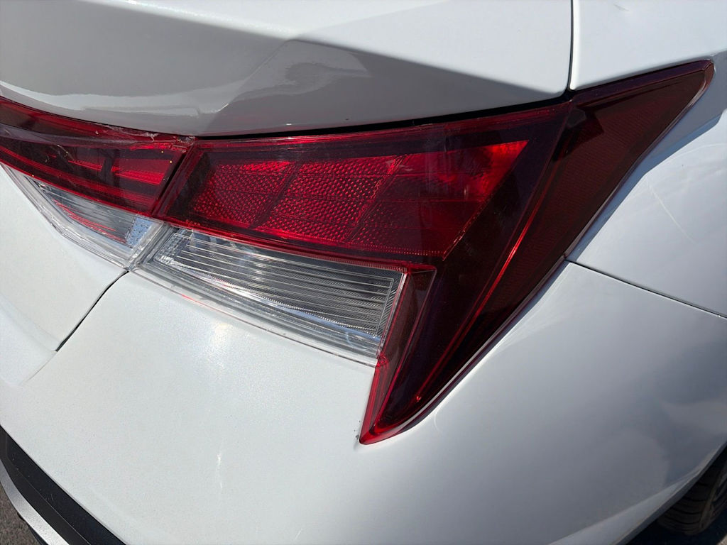Thumbnail: 2025 Hyundai Elantra - 23