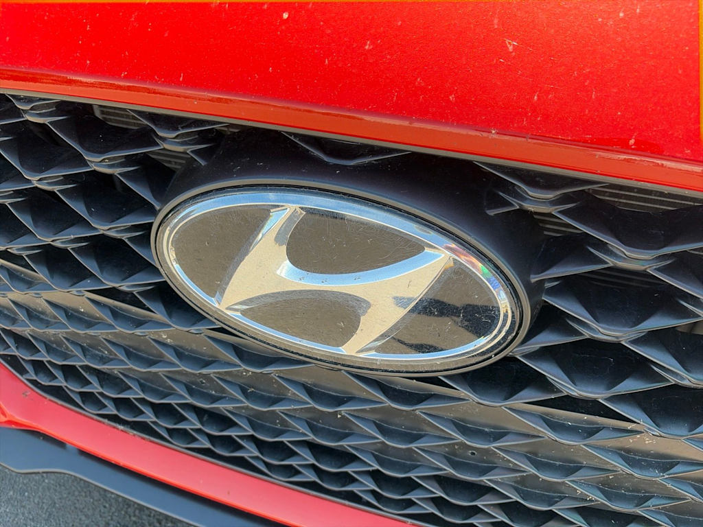 Thumbnail: 2019 Hyundai Veloster - 4