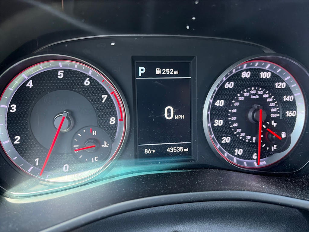 Thumbnail: 2019 Hyundai Veloster - 31