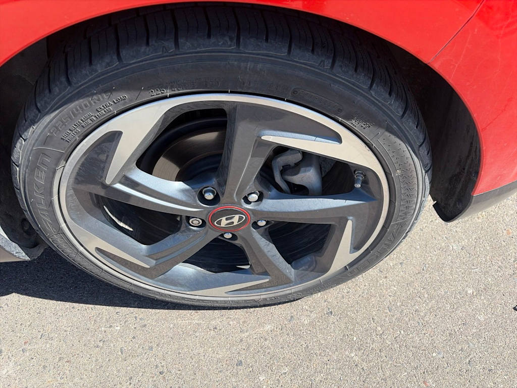 Thumbnail: 2019 Hyundai Veloster - 23